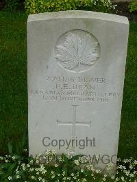 Etaples Military Cemetery - Dean, Floyd Edwin